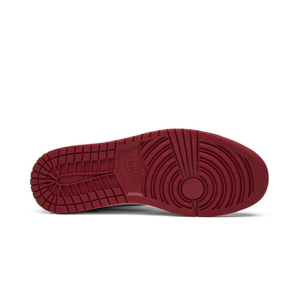 AIR JORDAN 1 RETRO HIGH CHICAGO