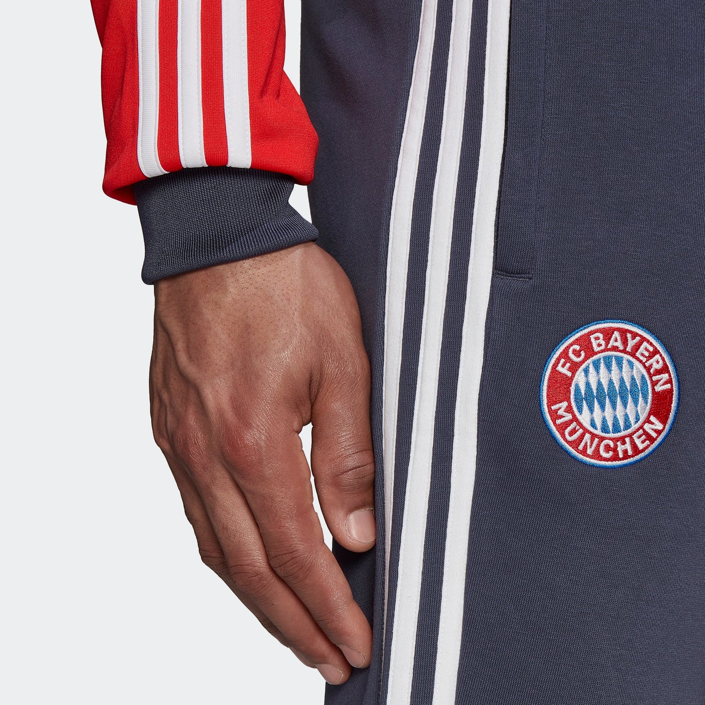 TUTA ADIDIAS BAYERN MUNCHEN