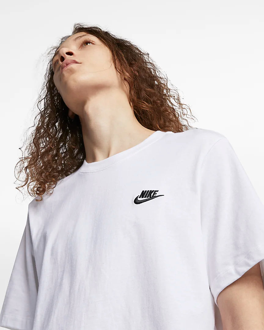 Nike Sportswear Club NEW COLLECTION
