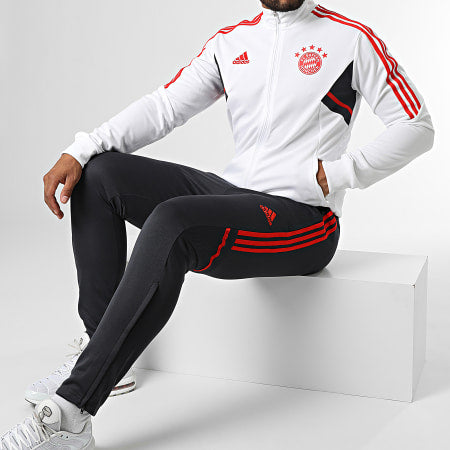 TUTA ADIDAS SPORTIVA