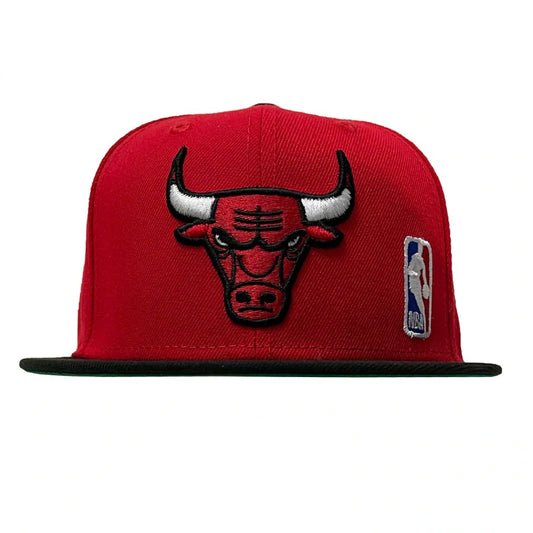 CHICAGO BULLS Cappellino 59FIFTY Chicago Bulls Essential rosso NEW COLLECTION