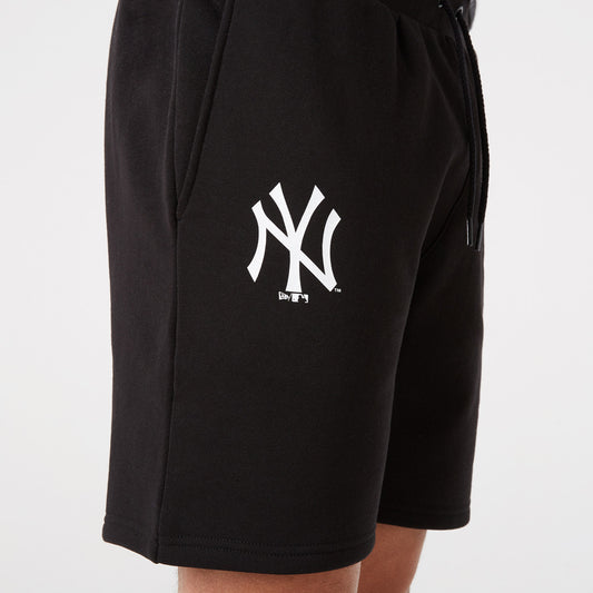 NEW ERA Pantaloncini neri stagionali dei New York Yankees NEW COLLECTION